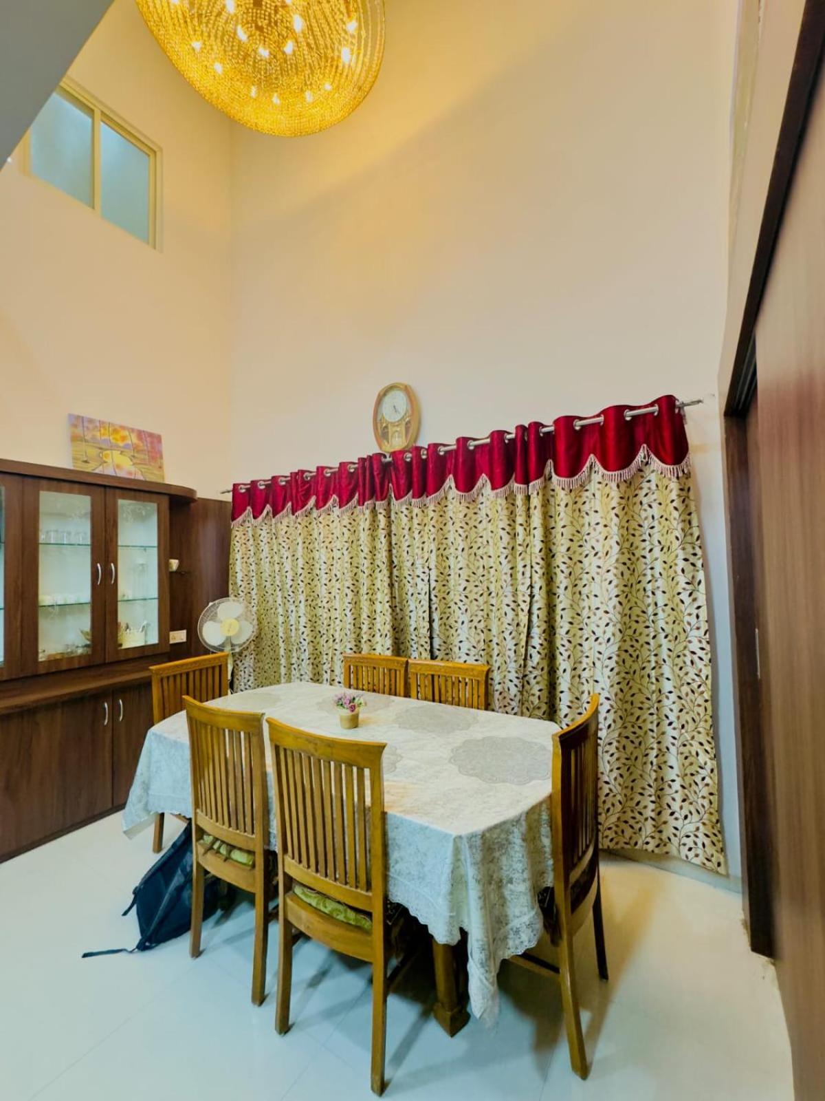 Gulmohar Villa Indore Exterior photo